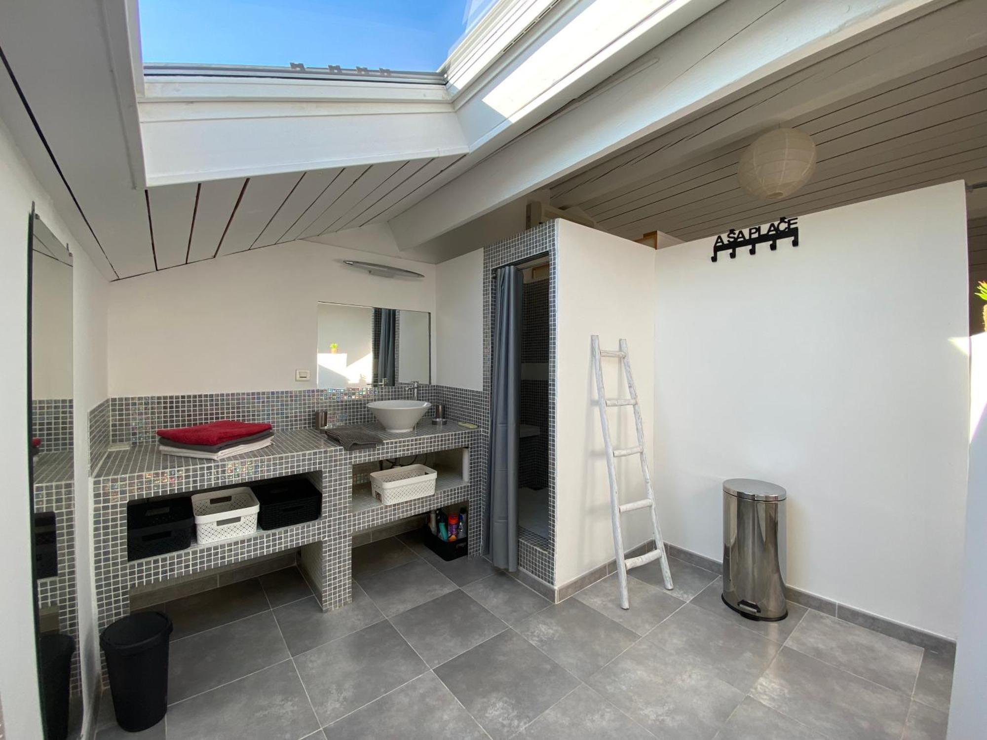 Bienvenue Au 6 - Calme Et Charme De La Pierre. Villa Fourques  Exteriör bild